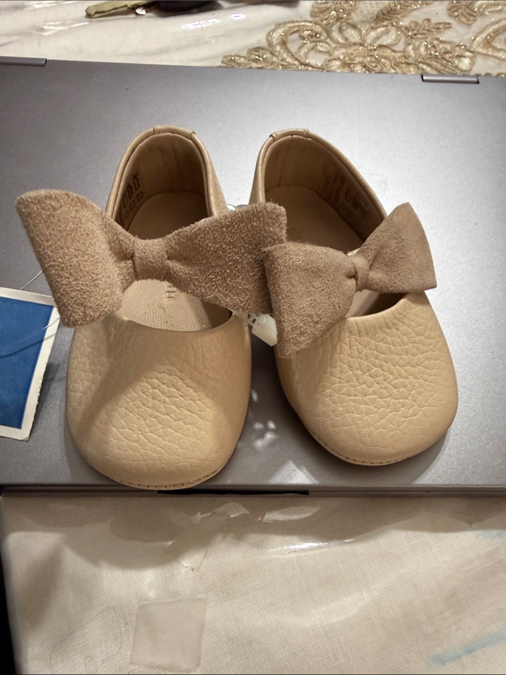 Kids Beige Bow Mary Jane Shoes